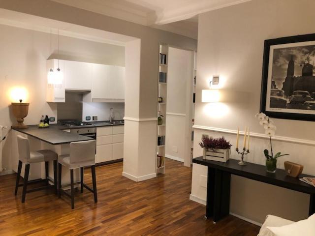 Casa Monique, Appartamento Incantevole Рим Екстер'єр фото